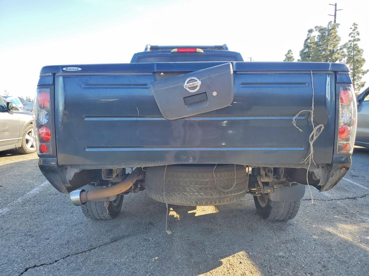 2003 NISSAN FRONTIER CREW CAB XE photo 11