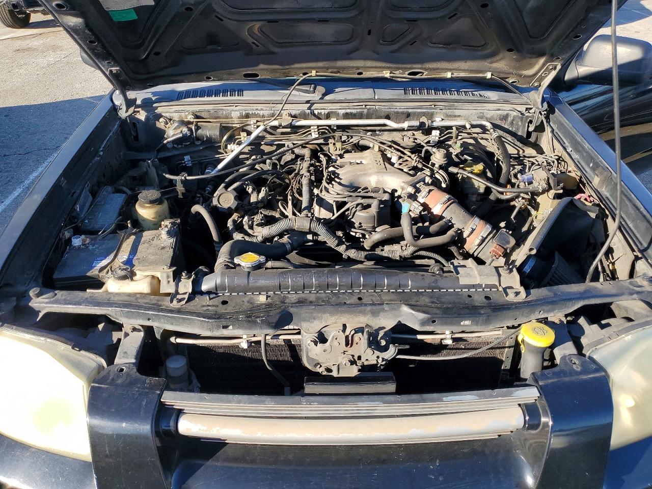 2003 NISSAN FRONTIER CREW CAB XE photo 21