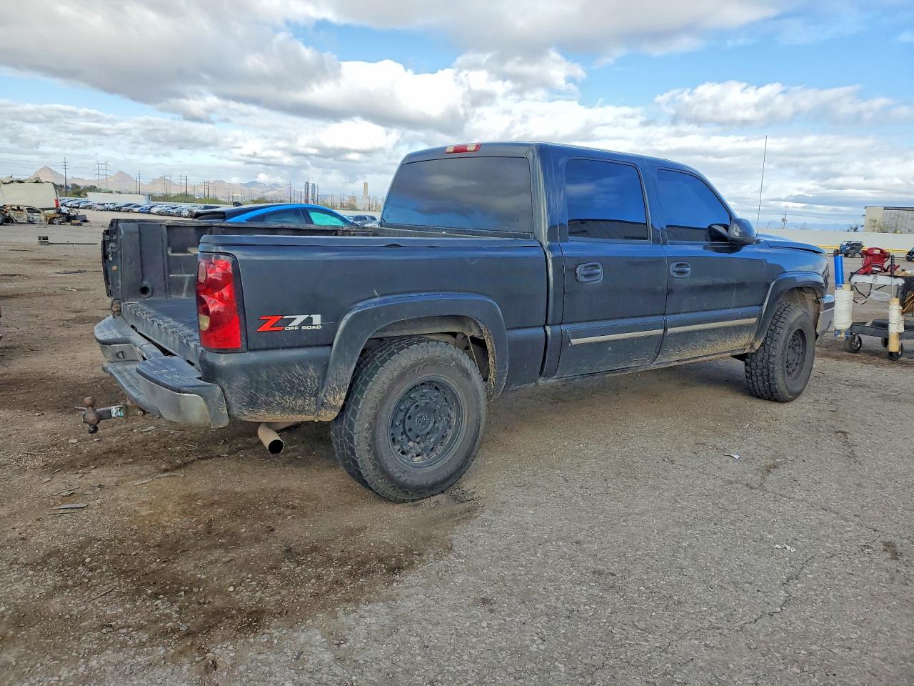2005 CHEVROLET SILVERADO K1500 photo 5