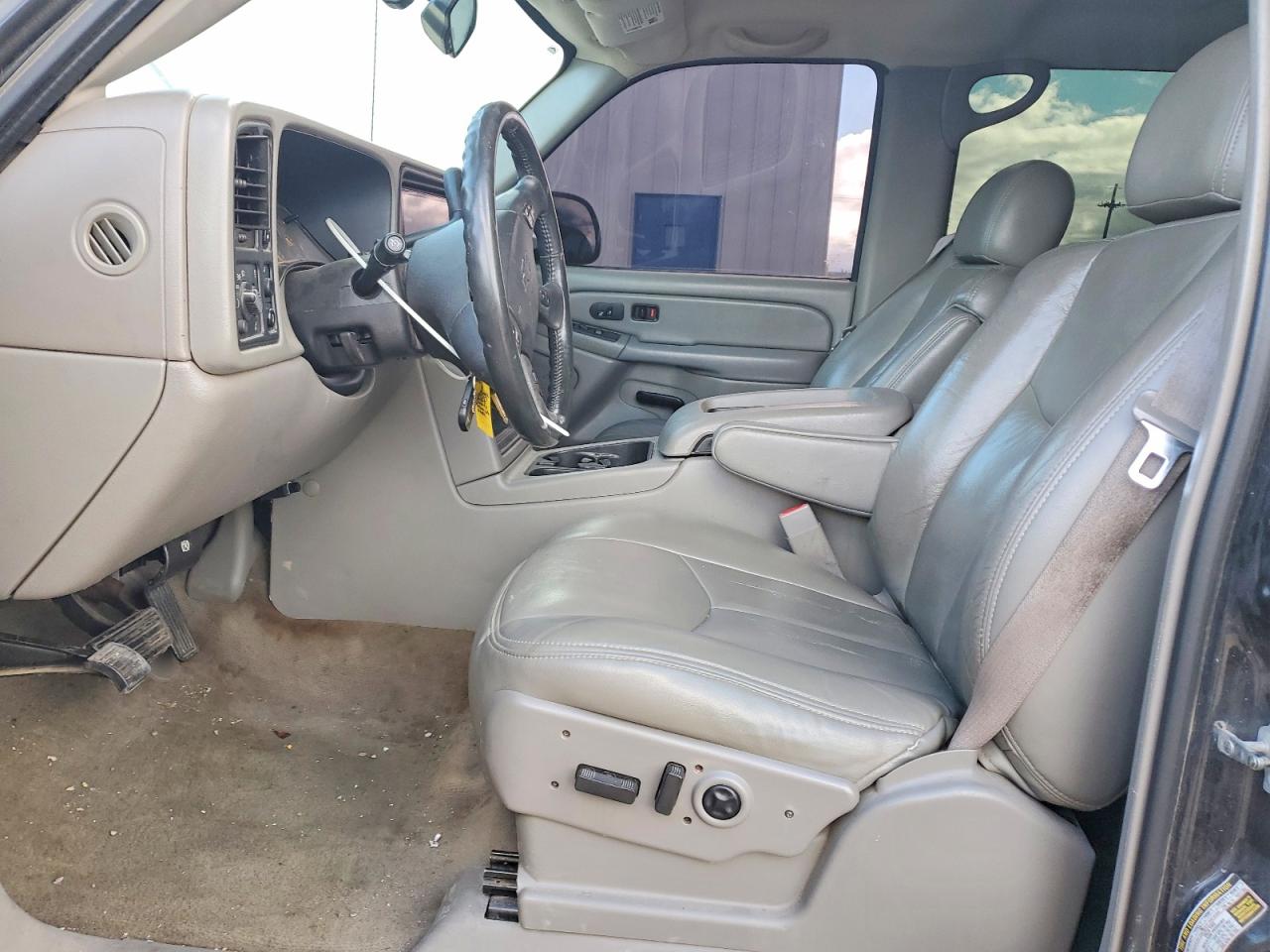 2005 CHEVROLET SILVERADO K1500 photo 13