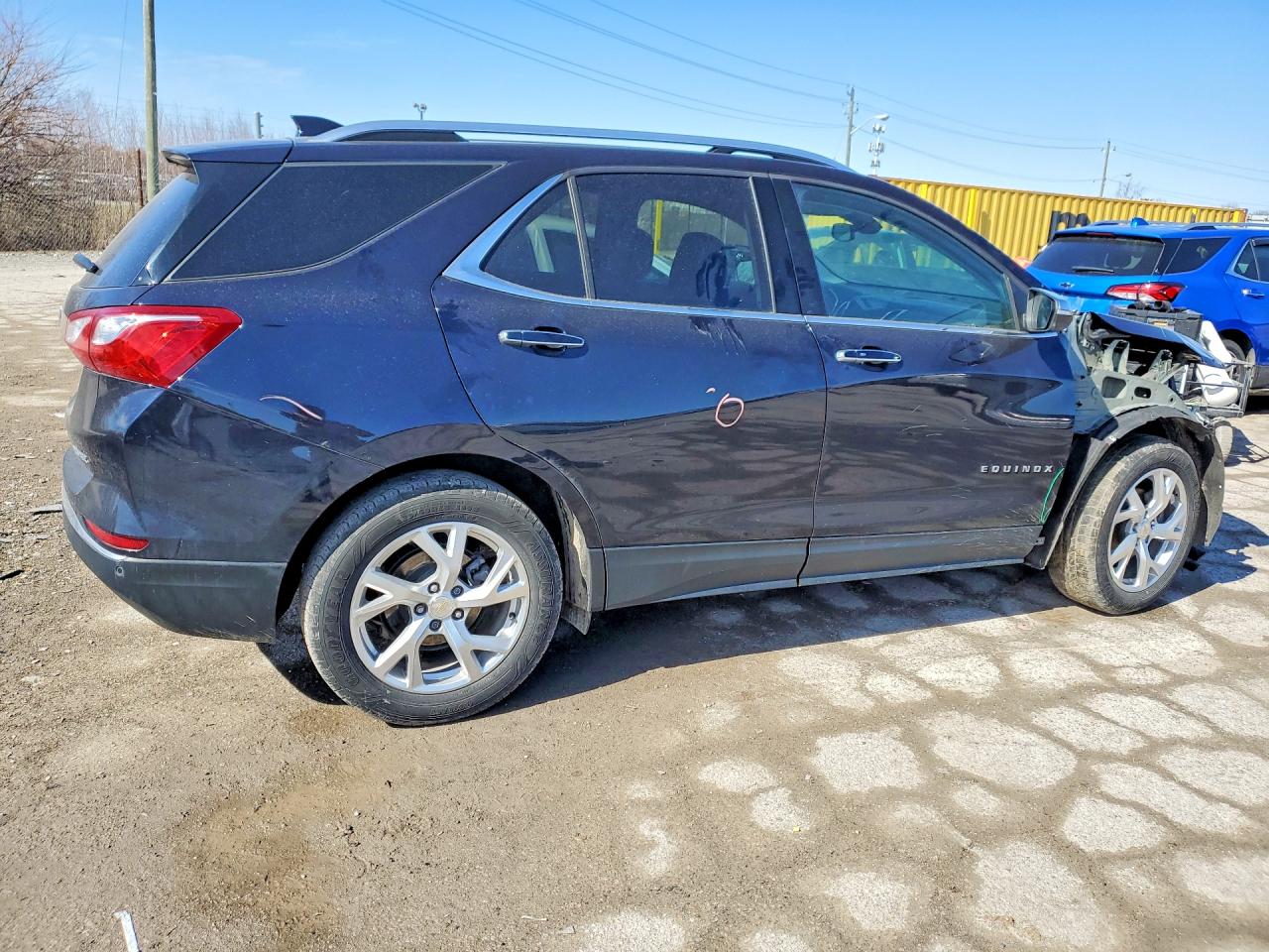 2021 CHEVROLET EQUINOX PREMIER photo 3