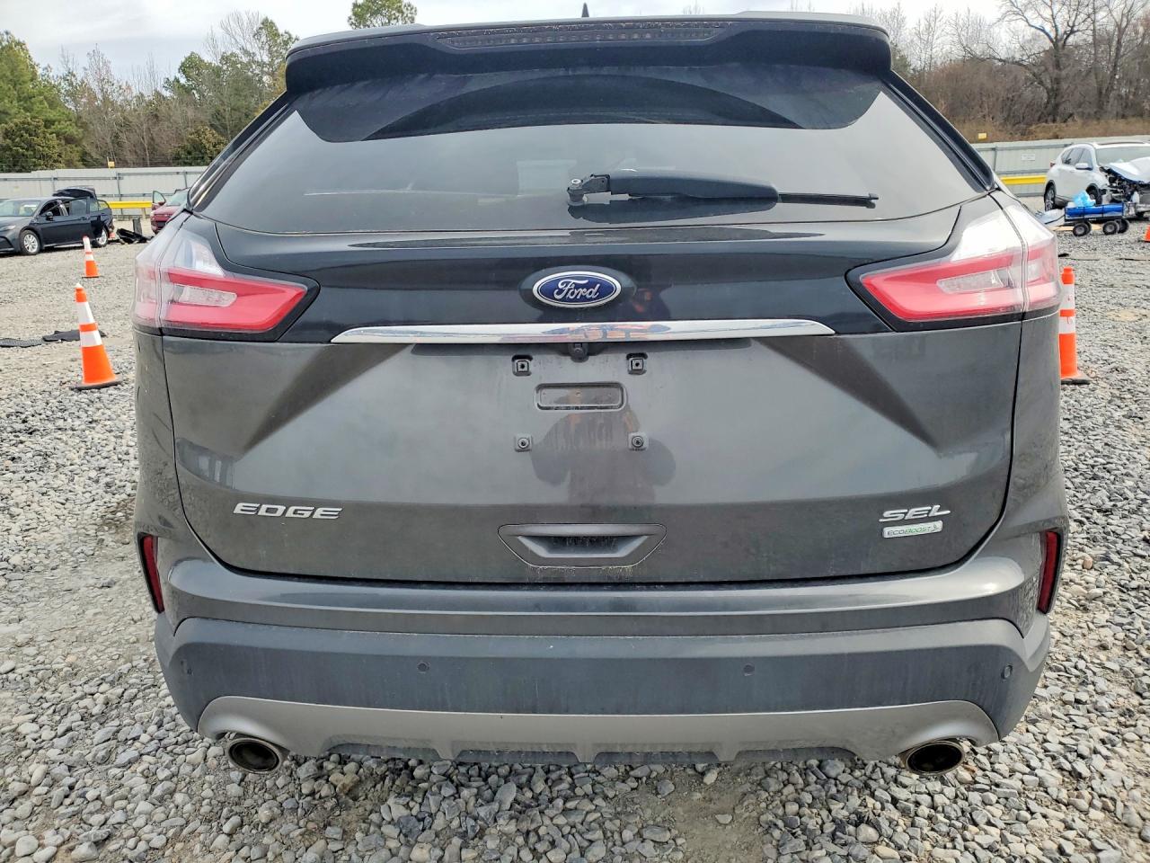 2020 FORD EDGE SEL photo 11