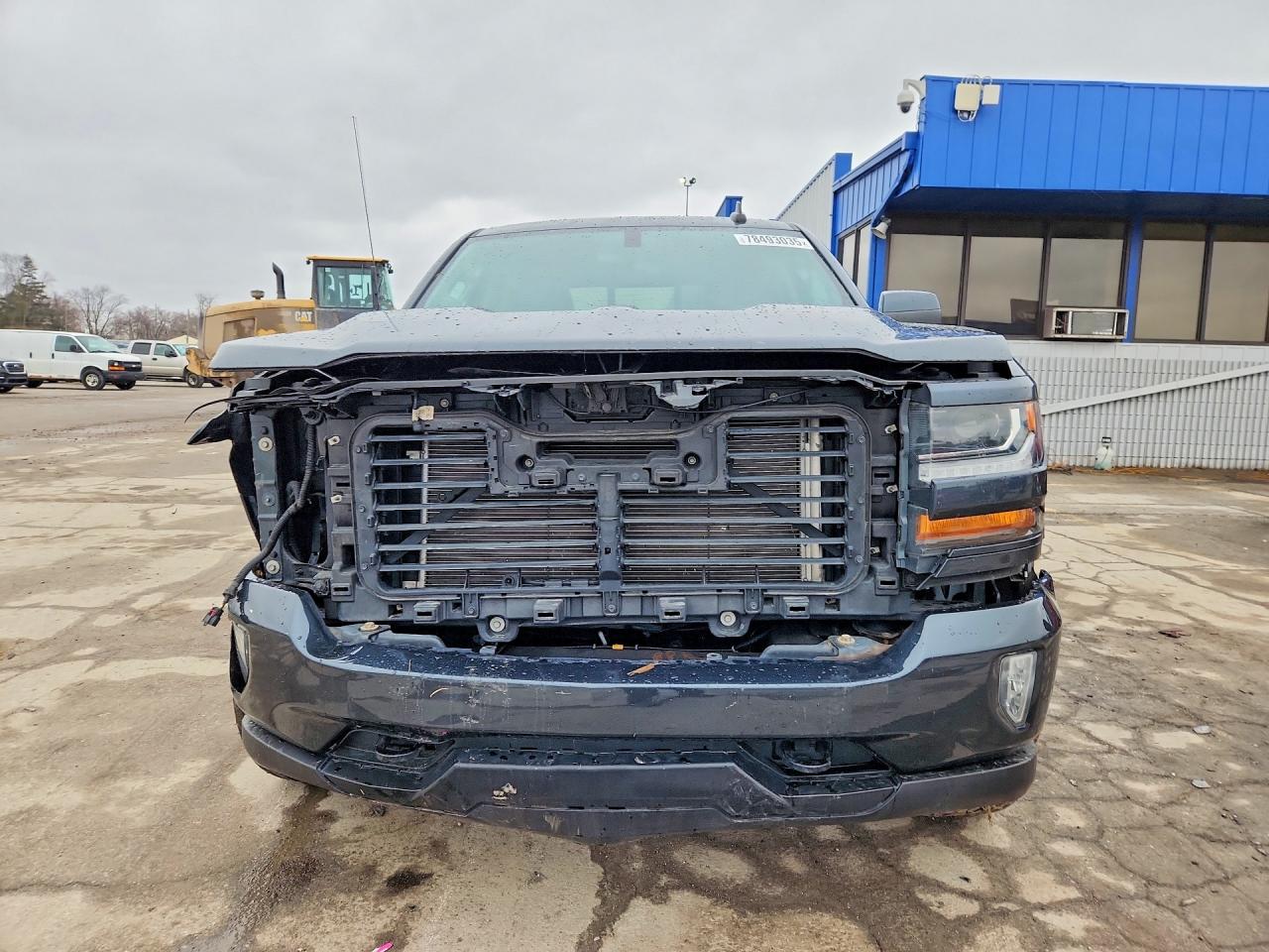 2017 CHEVROLET SILVERADO K1500 LT photo 5