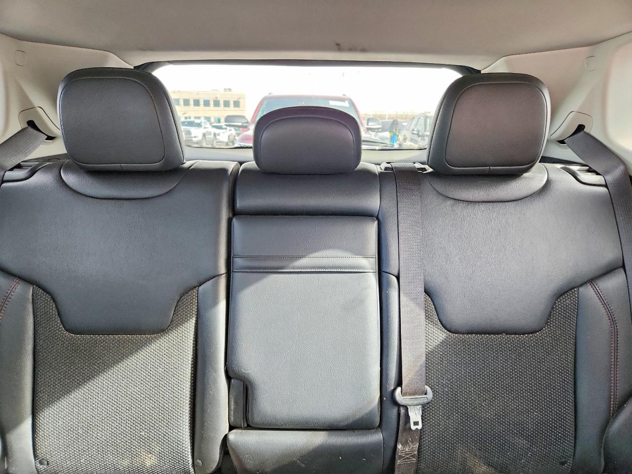 2019 JEEP COMPASS TRAILHAWK photo 19