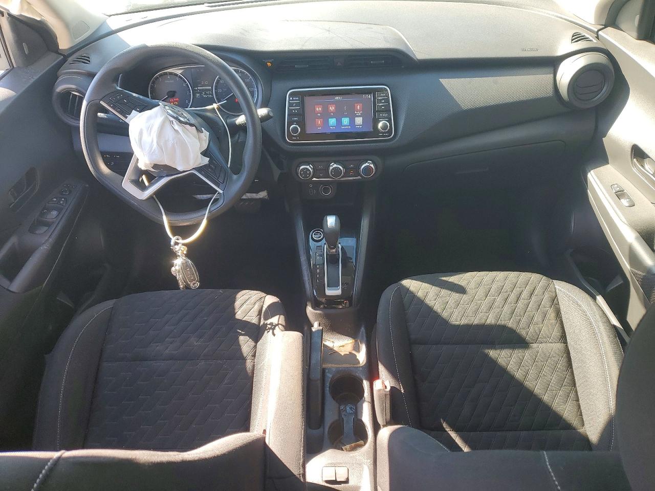 2021 NISSAN KICKS S photo 15