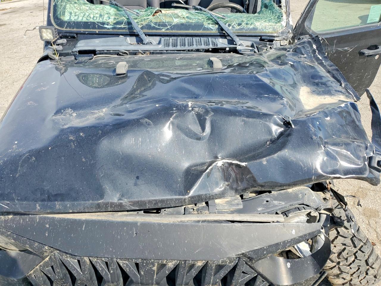 2021 JEEP GLADIATOR SPORT photo 21