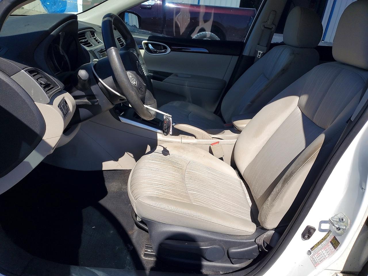 2016 NISSAN SENTRA SV photo 13