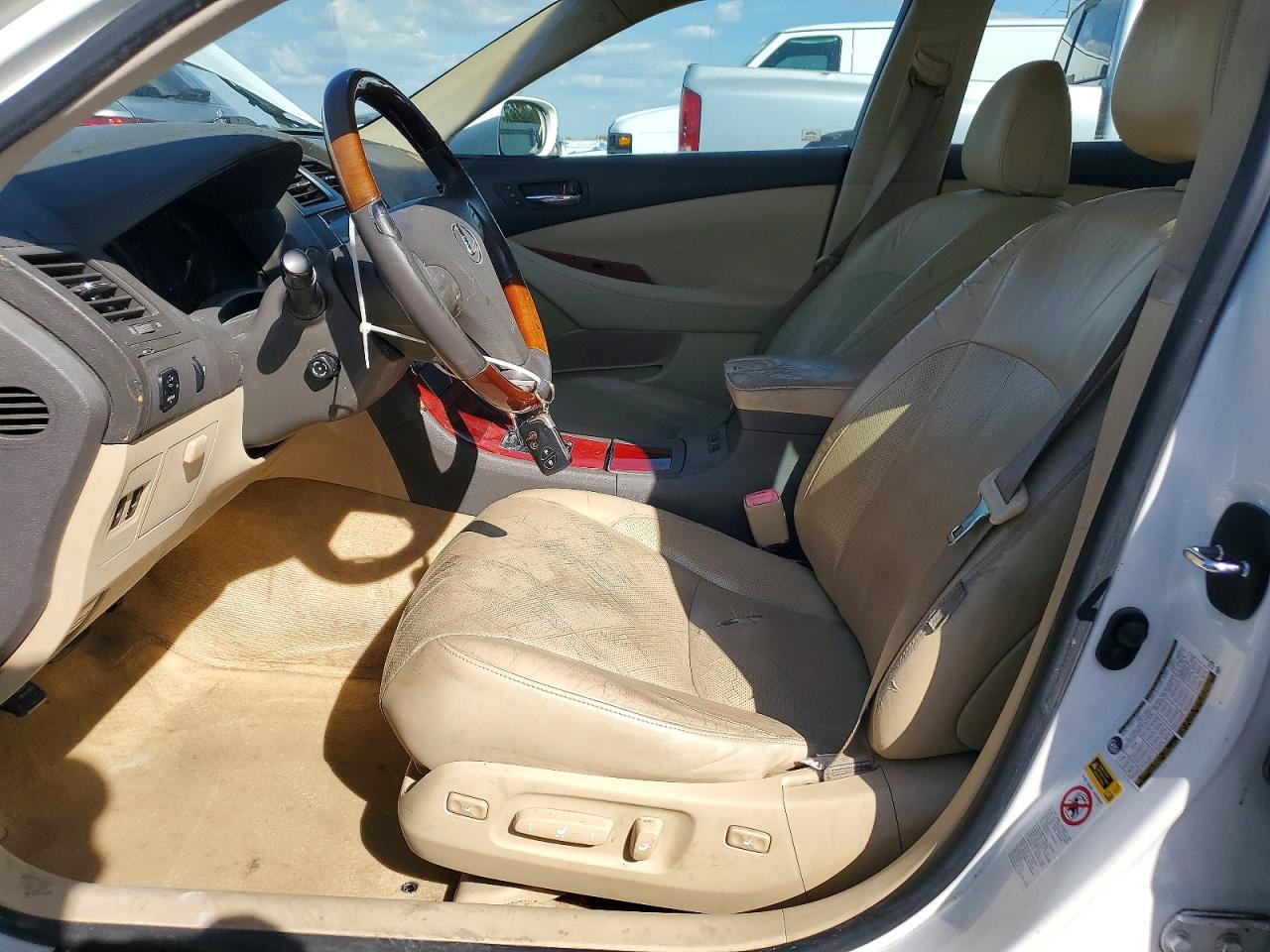 2009 LEXUS ES 350 photo 13
