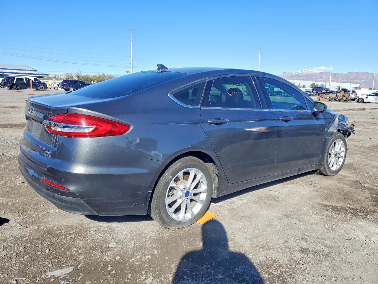 2020 FORD FUSION SE photo 5