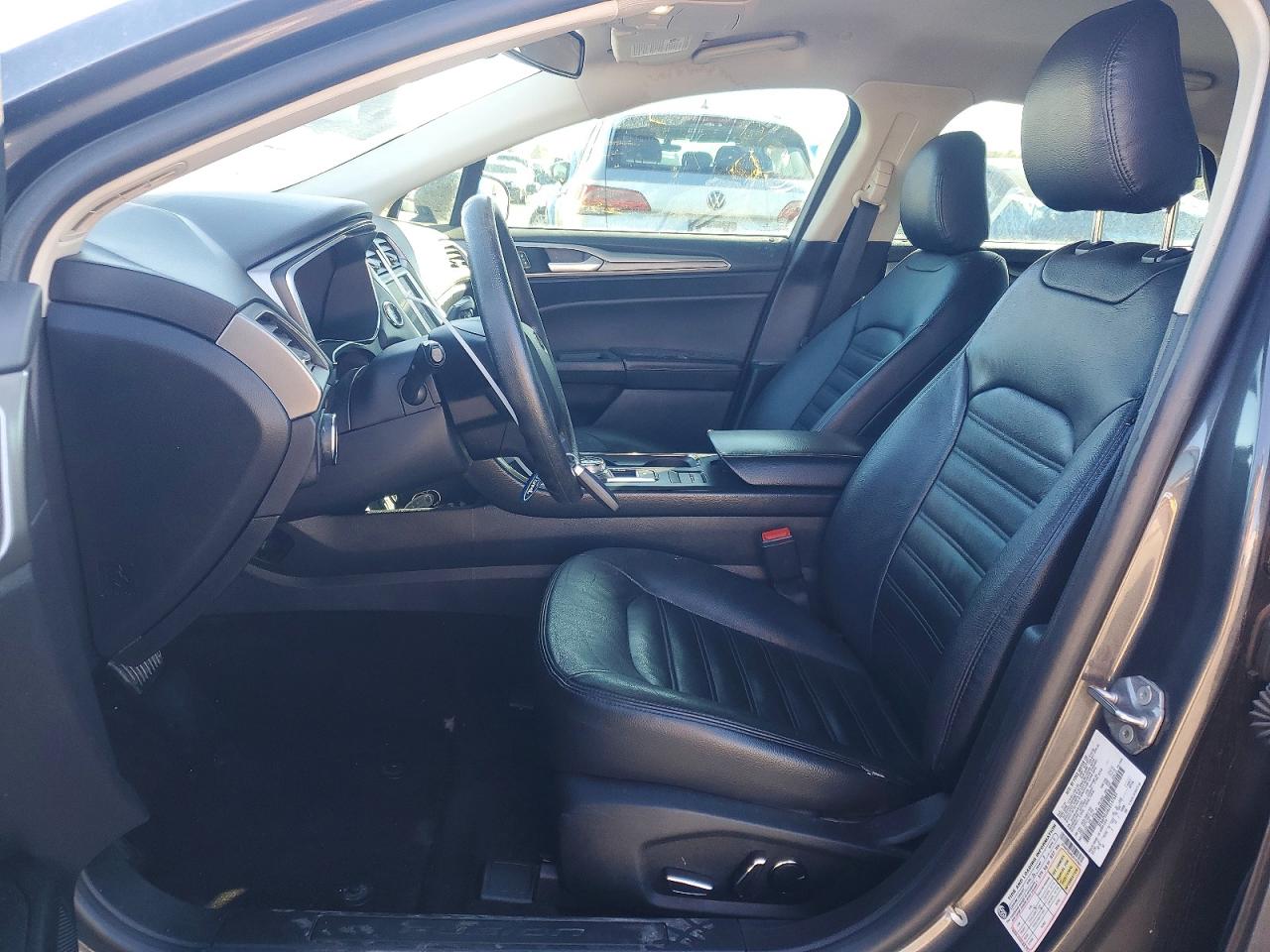 2020 FORD FUSION SE photo 13