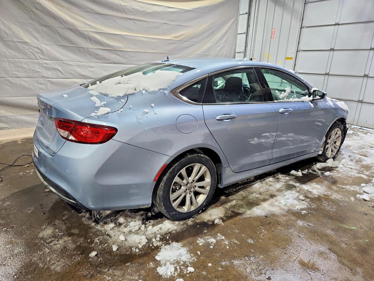 2015 CHRYSLER 200 LIMITED photo 5
