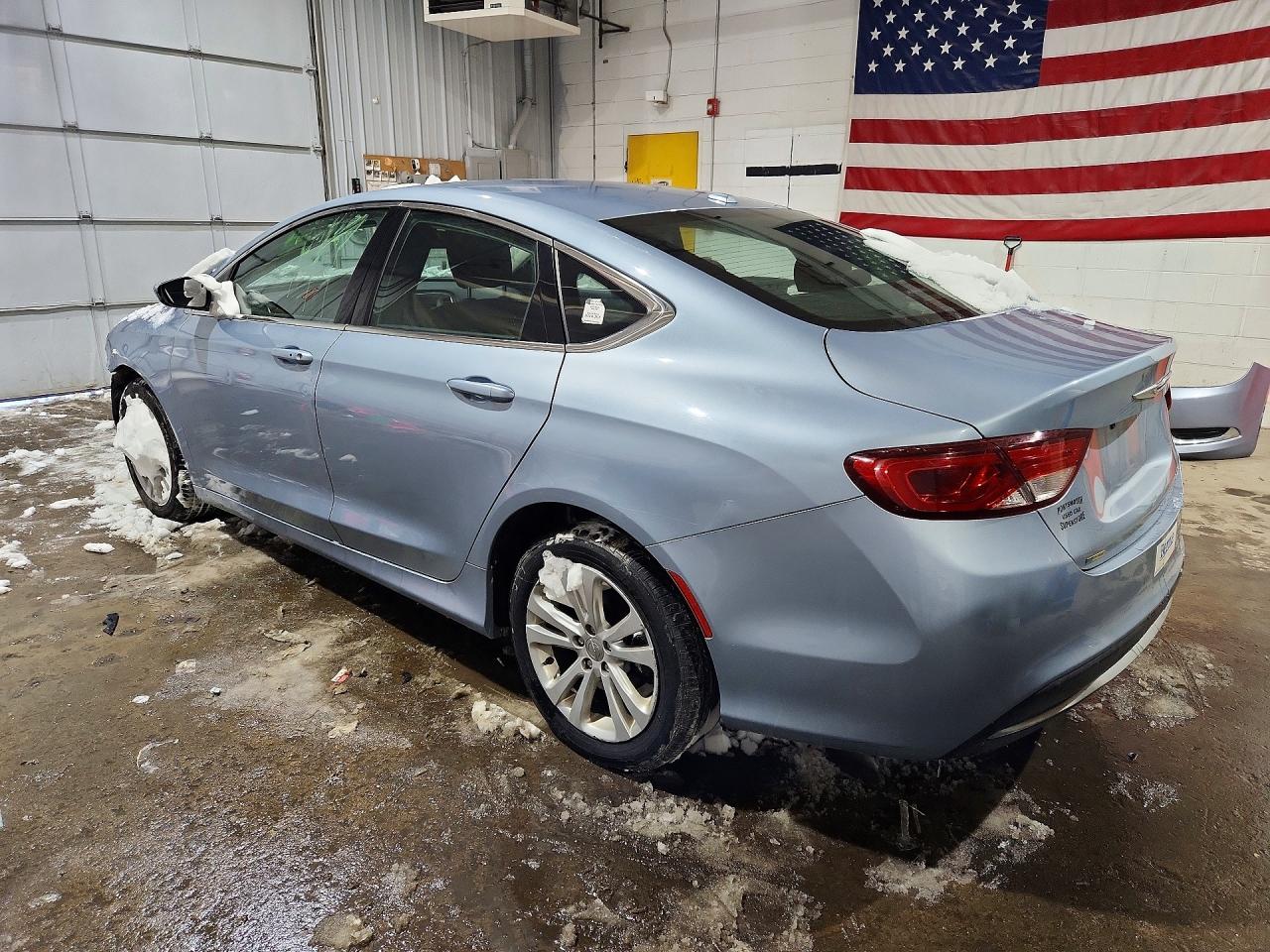 2015 CHRYSLER 200 LIMITED photo 3