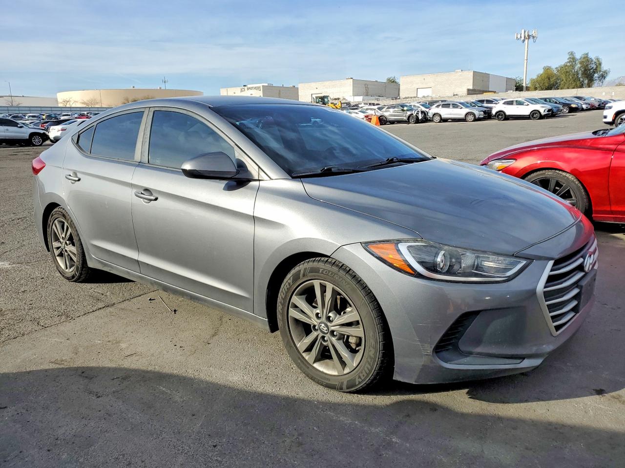2018 HYUNDAI ELANTRA SEL photo 4