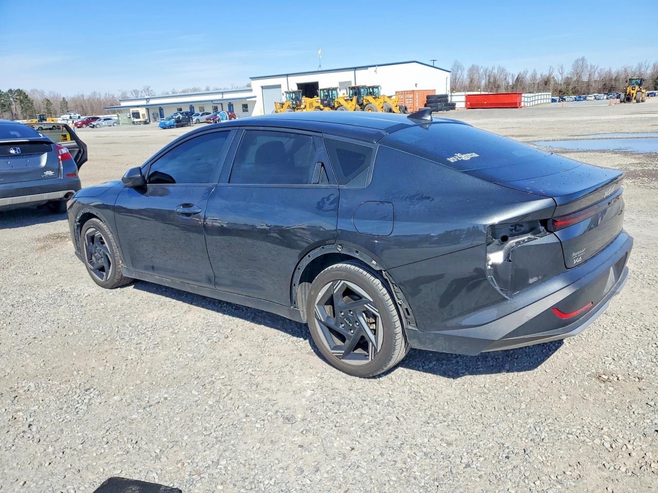 2025 KIA K4 EX photo 4