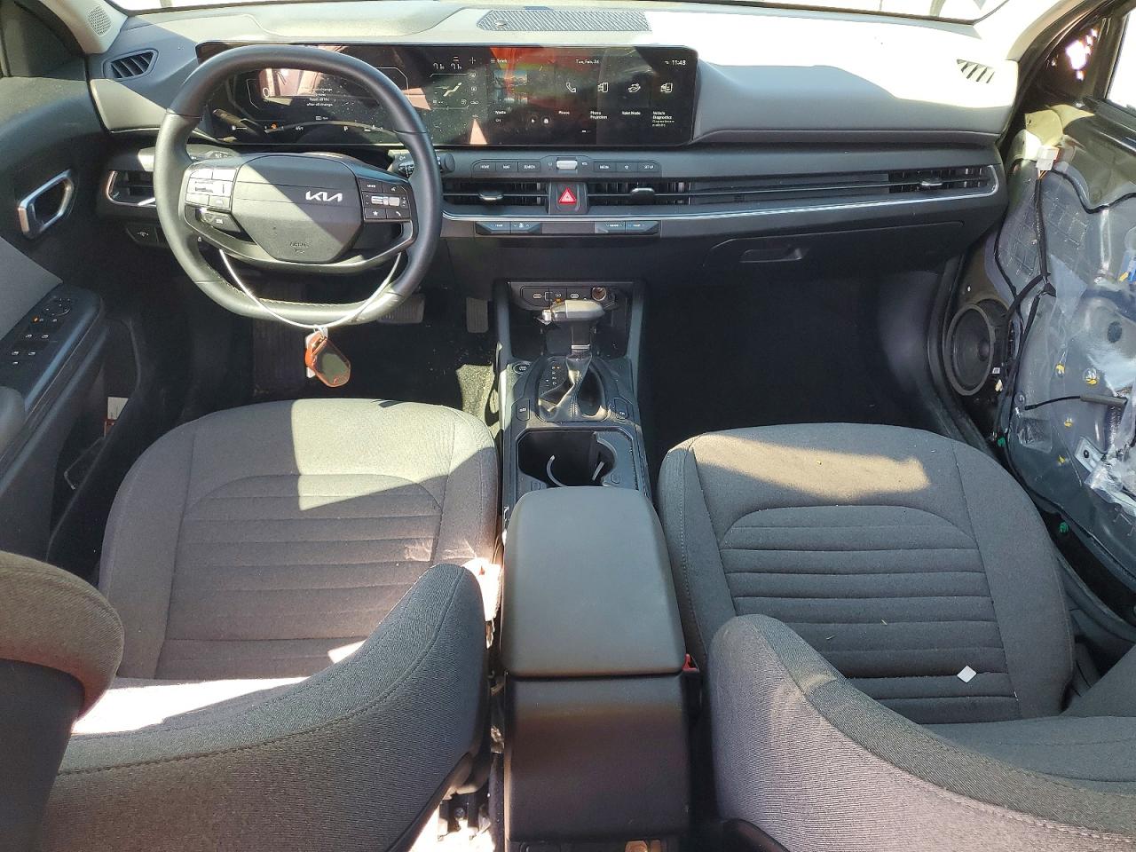 2025 KIA K4 EX photo 22