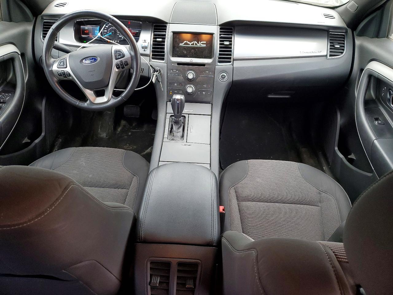 2014 FORD TAURUS SEL photo 15