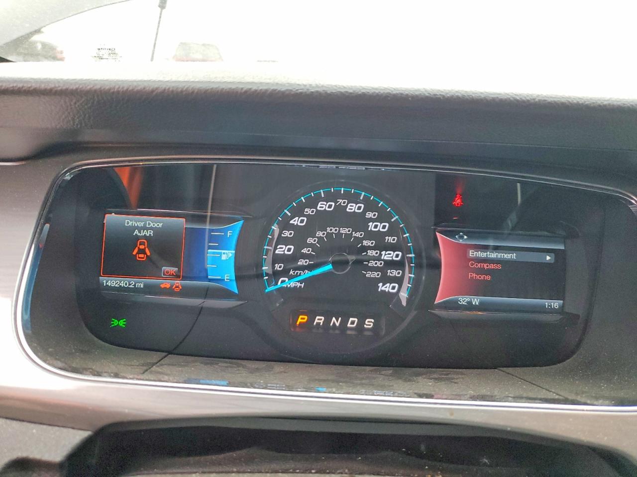 2014 FORD TAURUS SEL photo 17