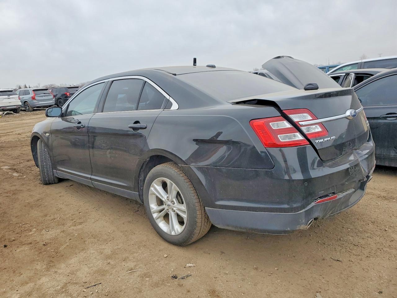 2014 FORD TAURUS SEL photo 3