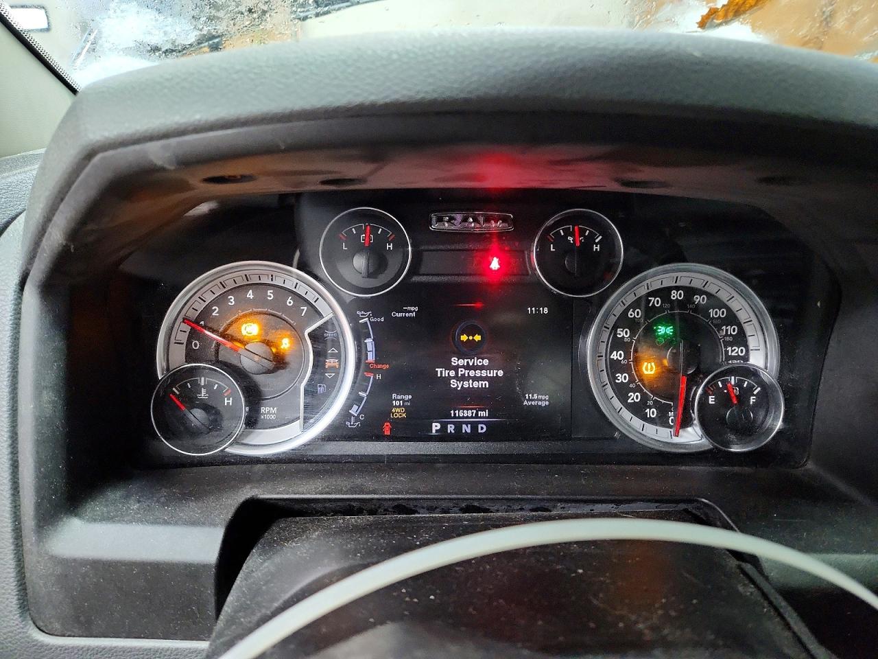 2013 RAM 1500 ST photo 9