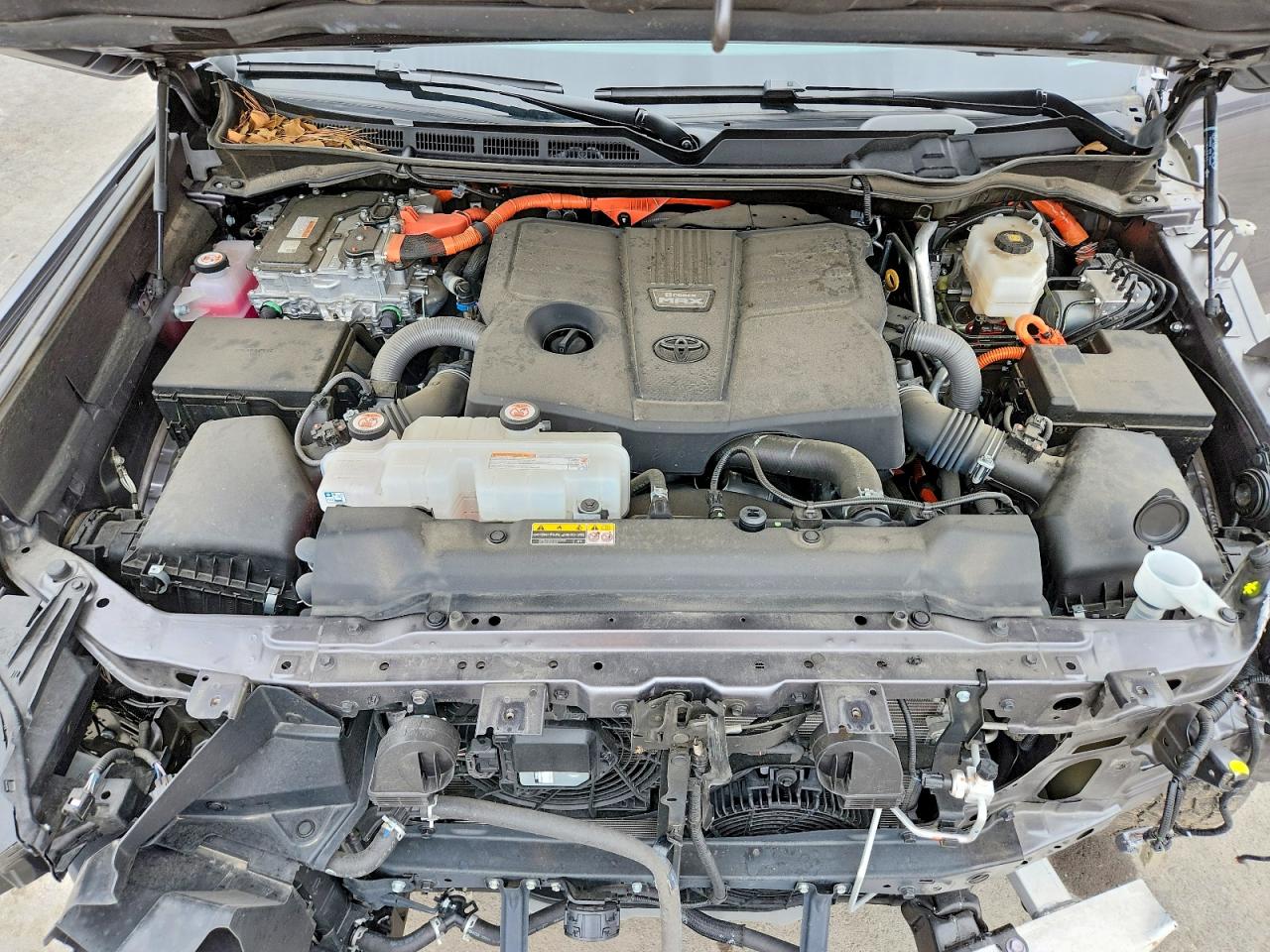 2025 TOYOTA SEQUOIA SR5 photo 23