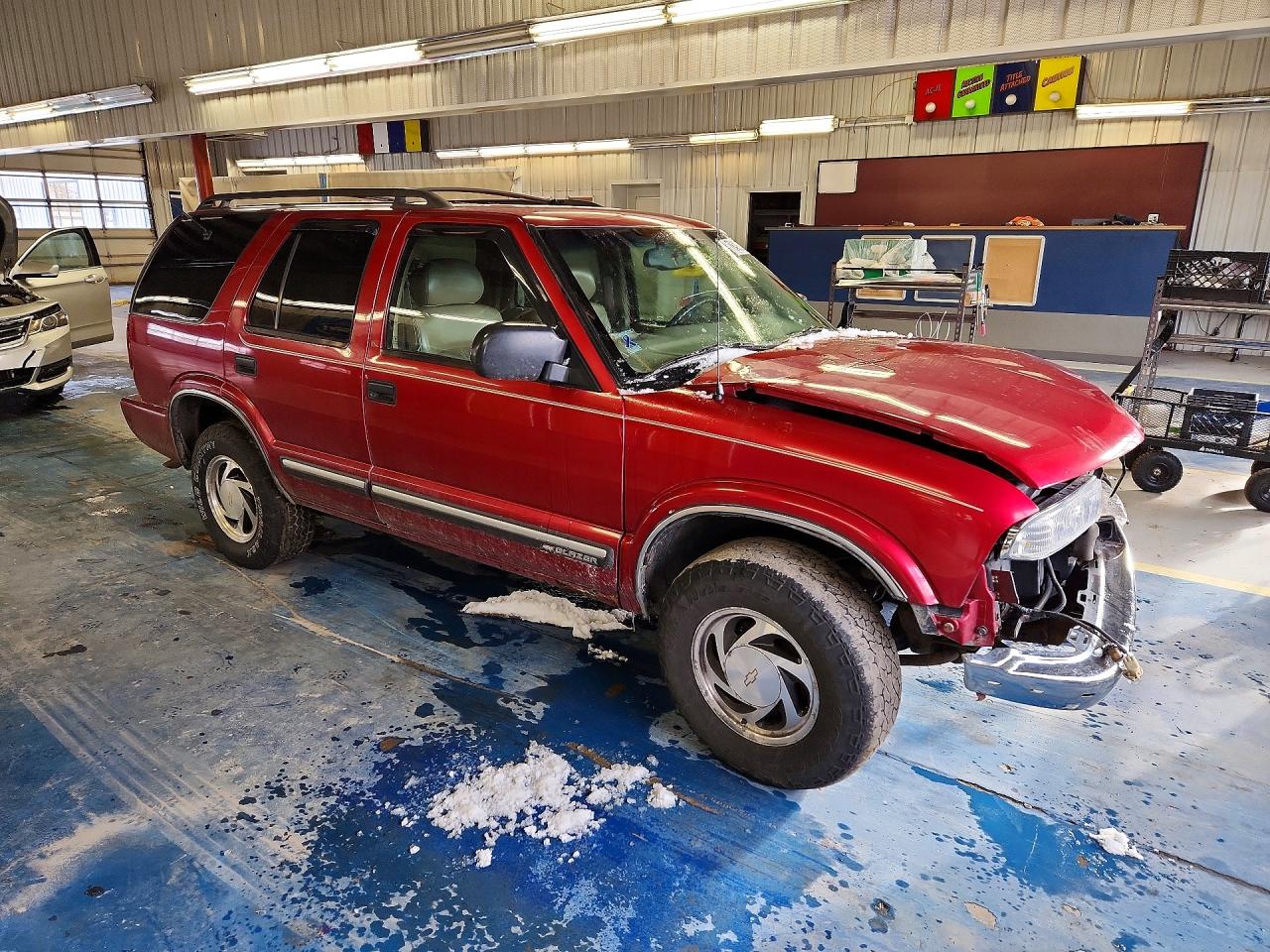 2001 CHEVROLET BLAZER photo 4