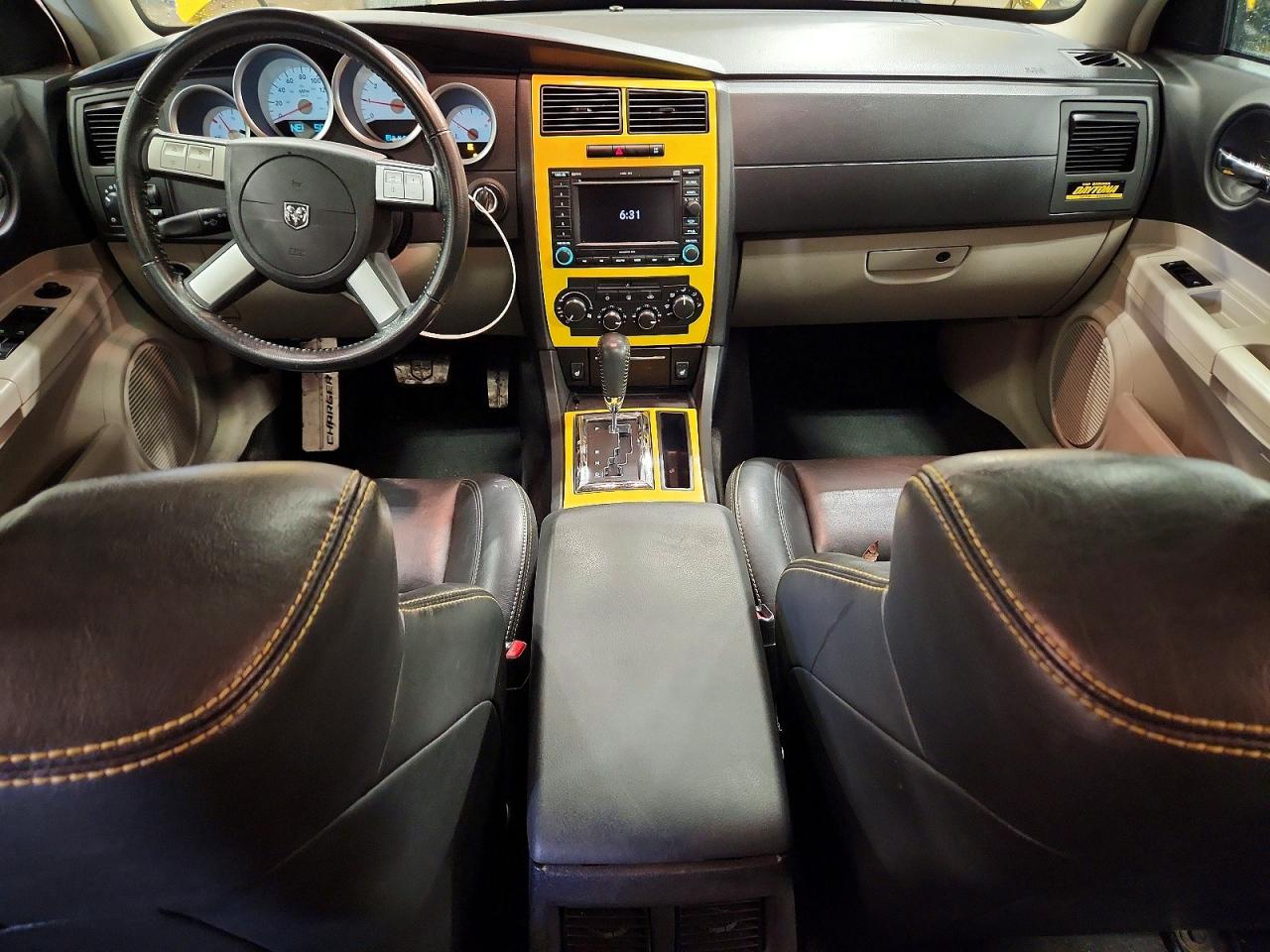 2006 DODGE CHARGER R photo 15