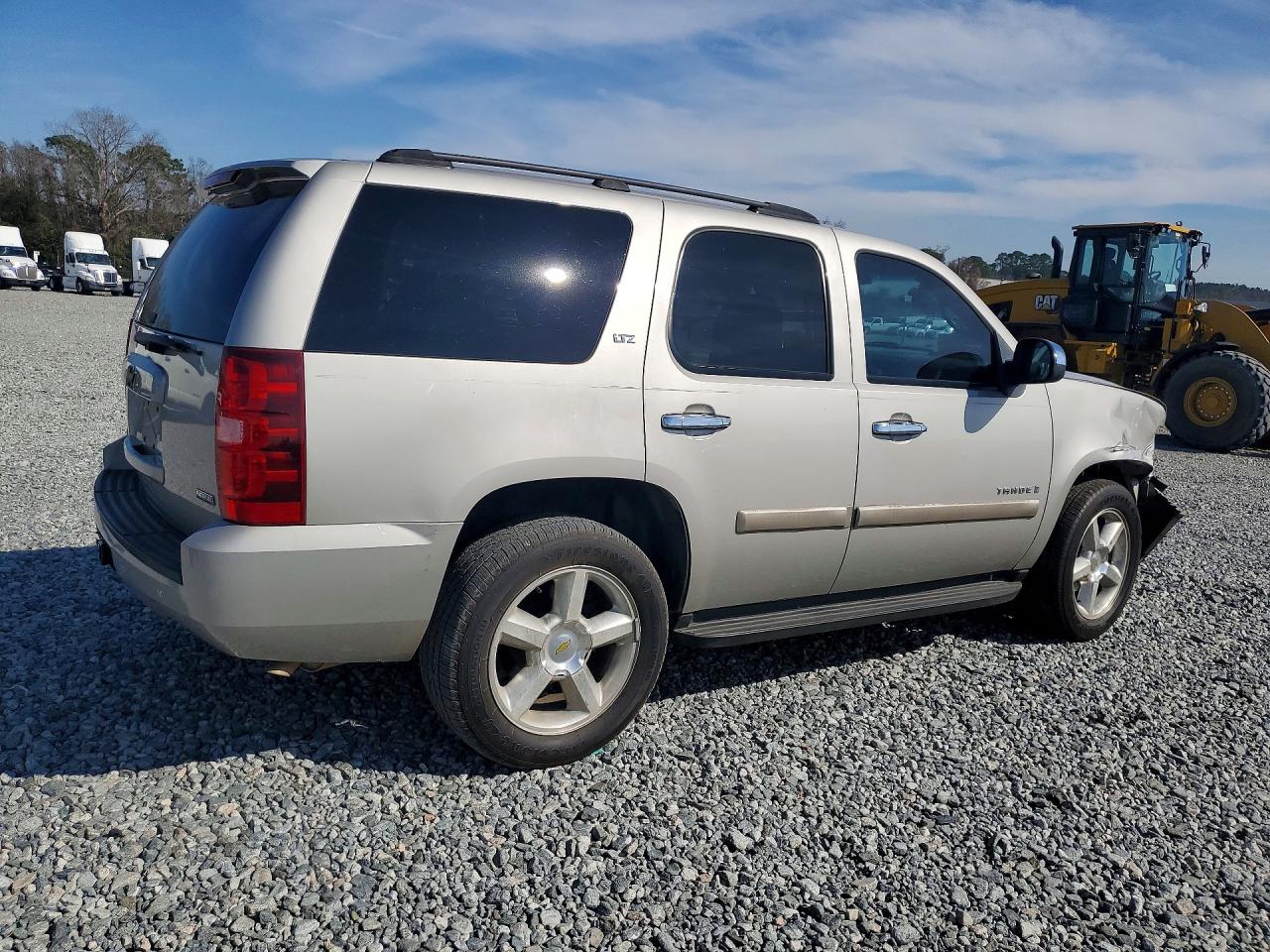 2007 CHEVROLET TAHOE K1500 LTZ photo 3