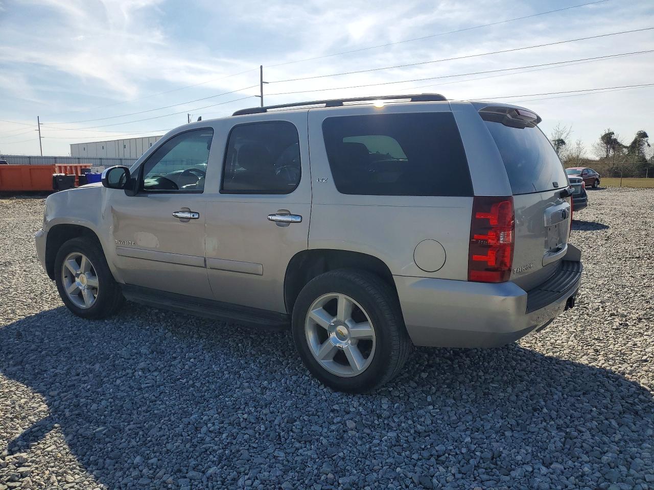 2007 CHEVROLET TAHOE K1500 LTZ photo 2