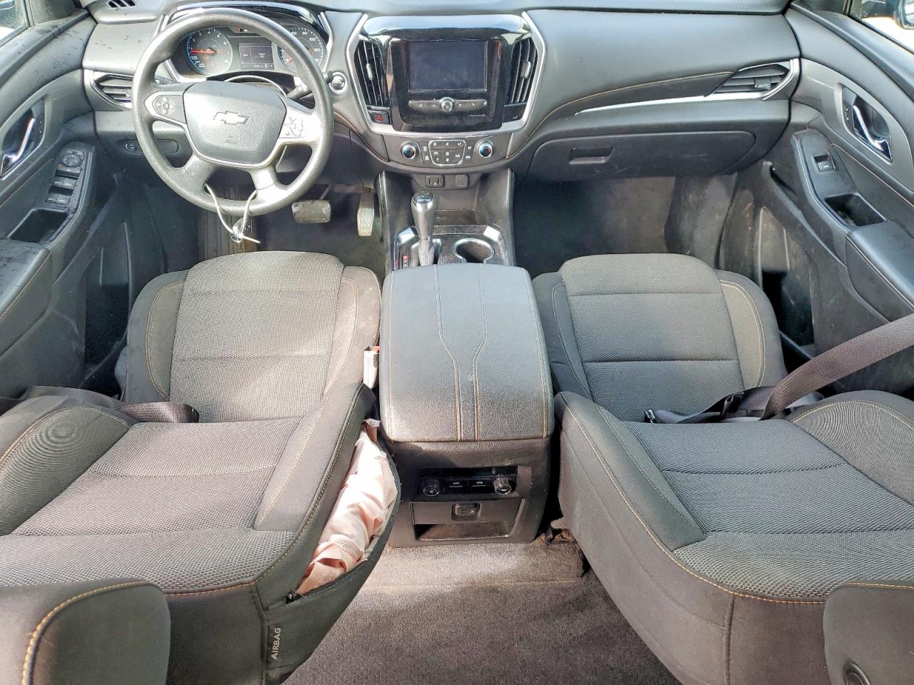 2020 CHEVROLET TRAVERSE LS photo 15