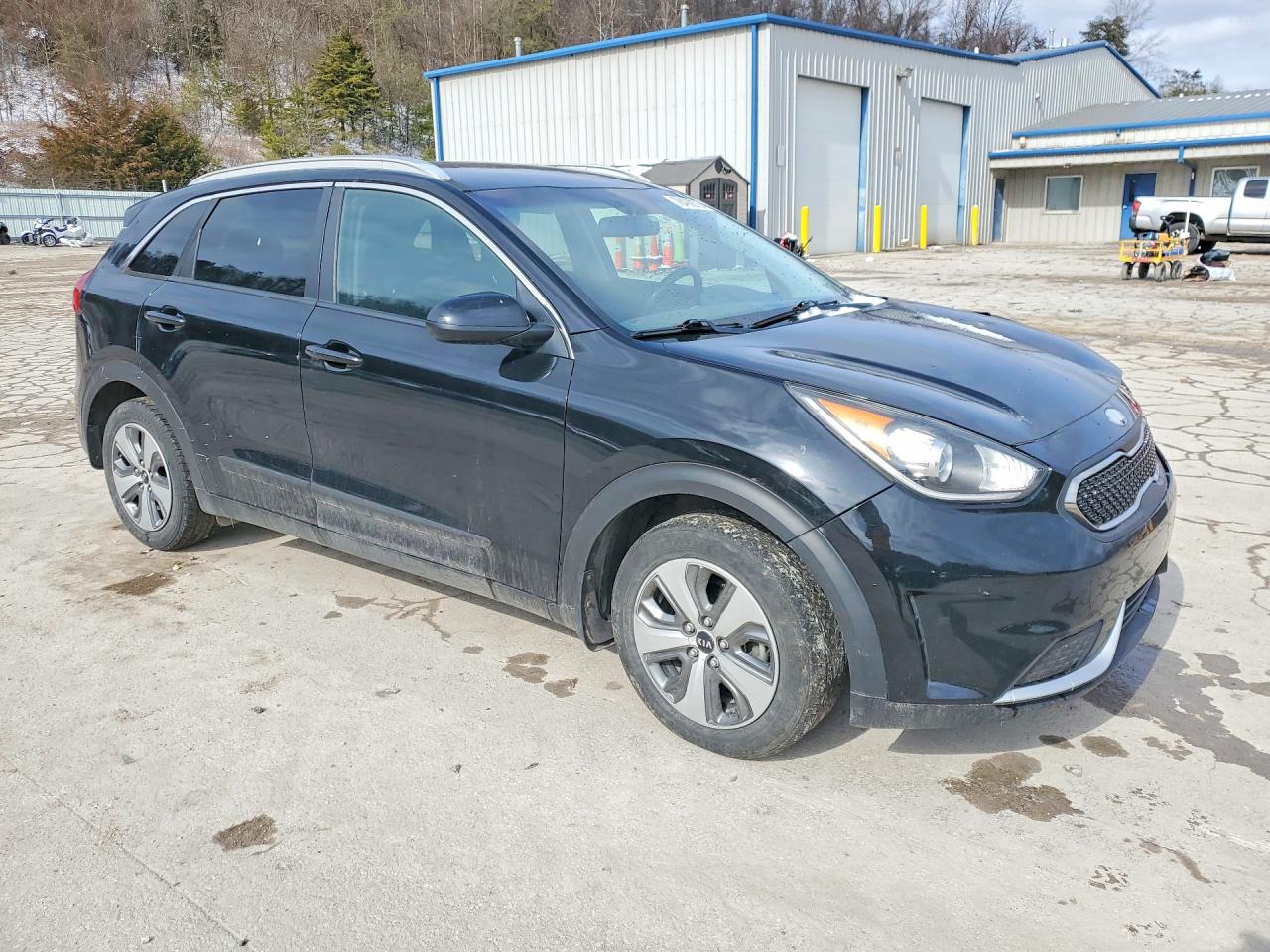 2019 KIA NIRO LX photo 7