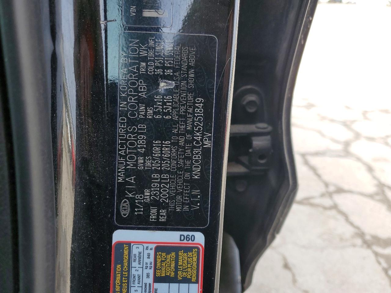 2019 KIA NIRO LX photo 25