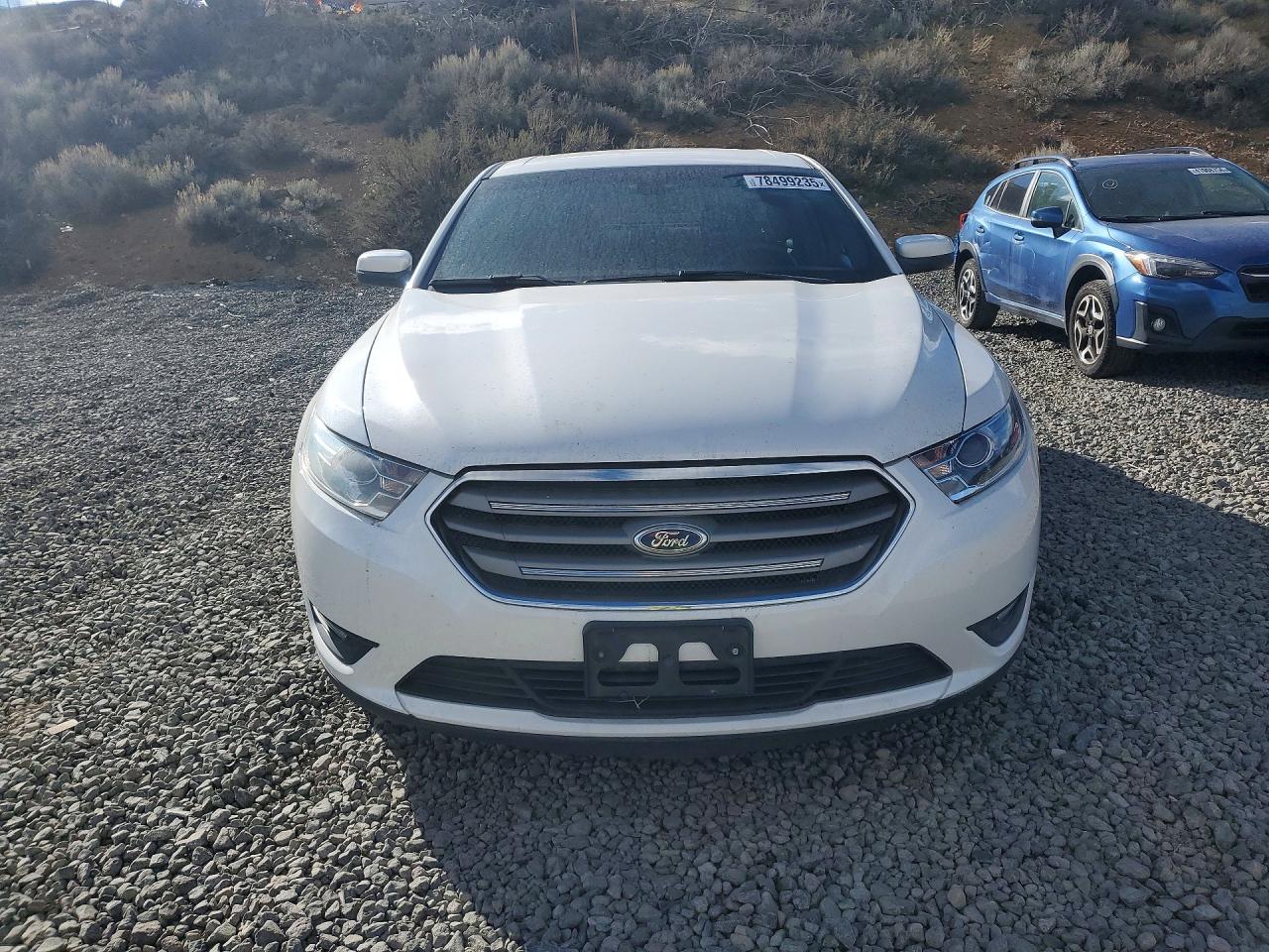 2014 FORD TAURUS SEL photo 5