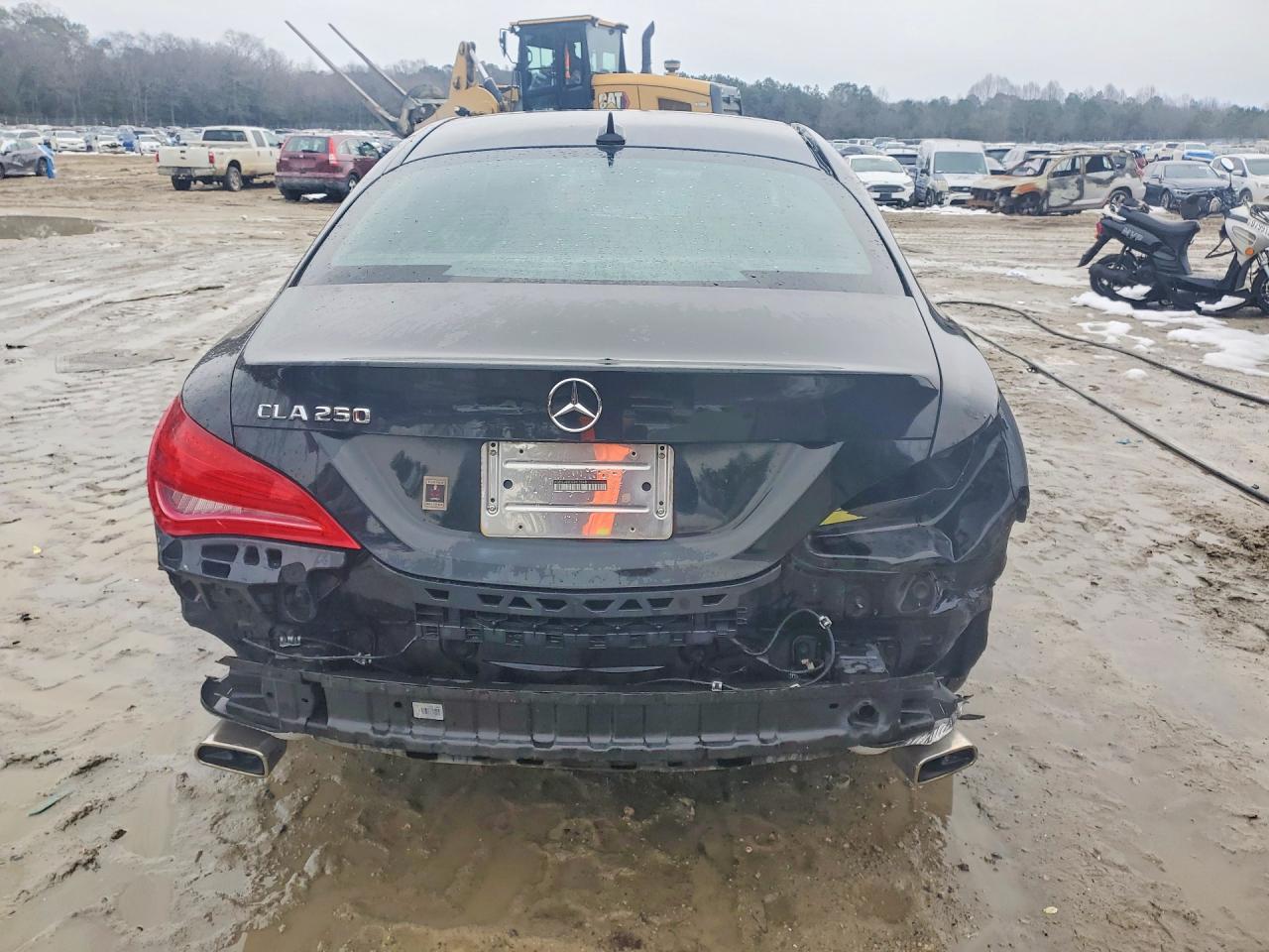2016 MERCEDES-BENZ CLA 250 photo 6