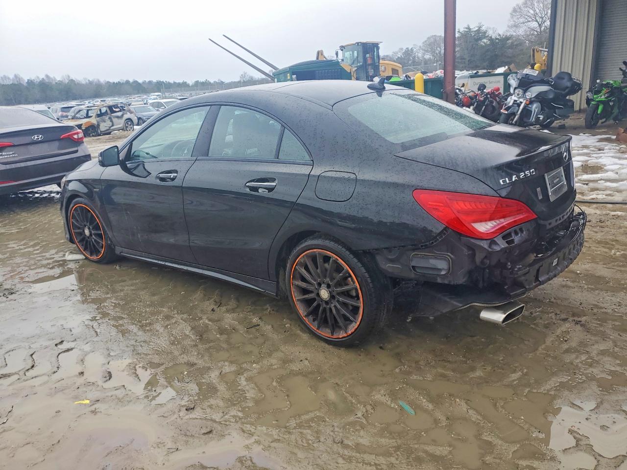 2016 MERCEDES-BENZ CLA 250 photo 2