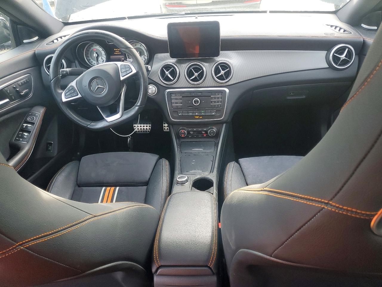 2016 MERCEDES-BENZ CLA 250 photo 8