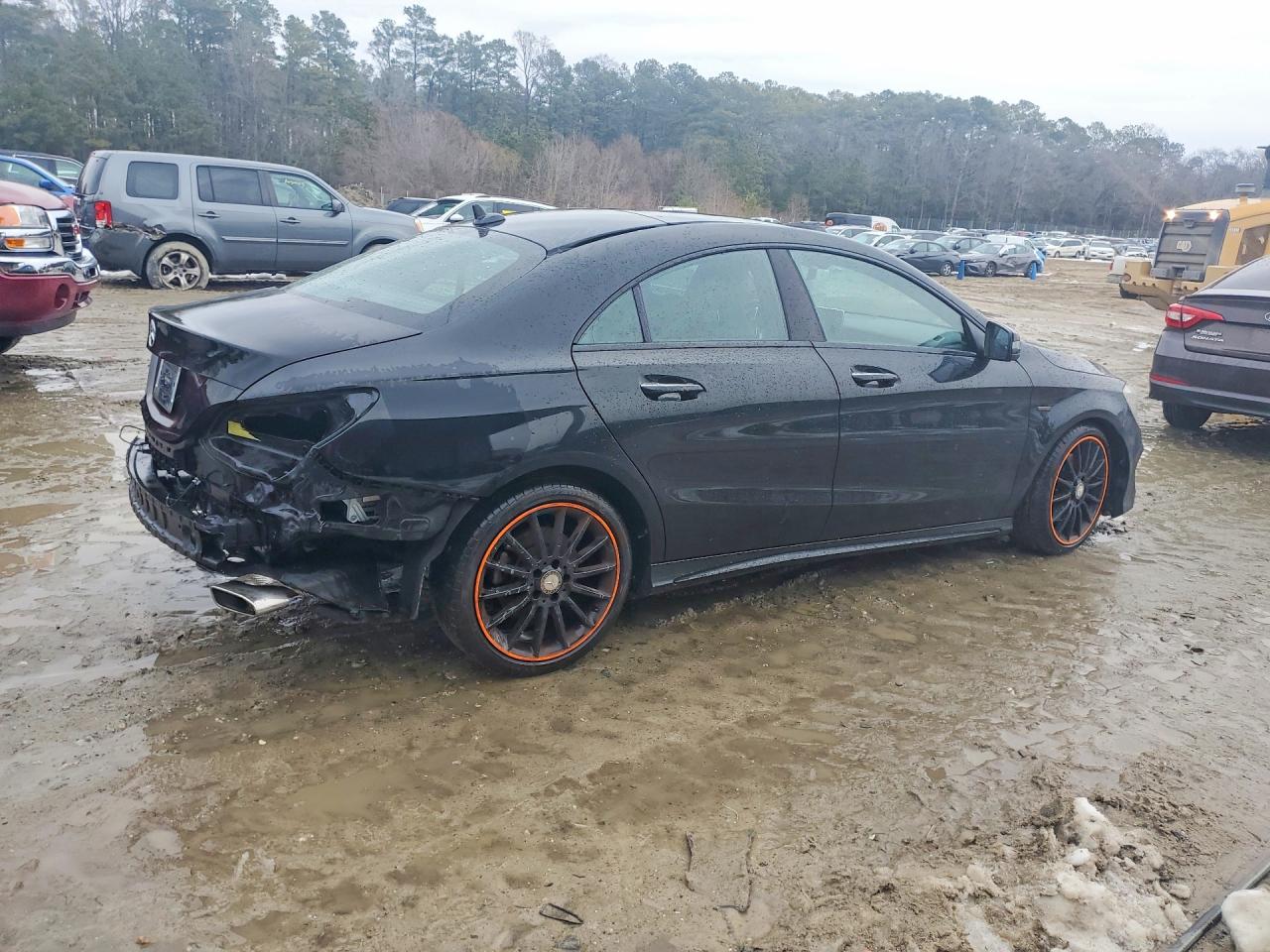 2016 MERCEDES-BENZ CLA 250 photo 3