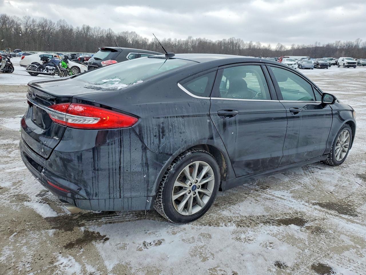 2017 FORD FUSION SE photo 7