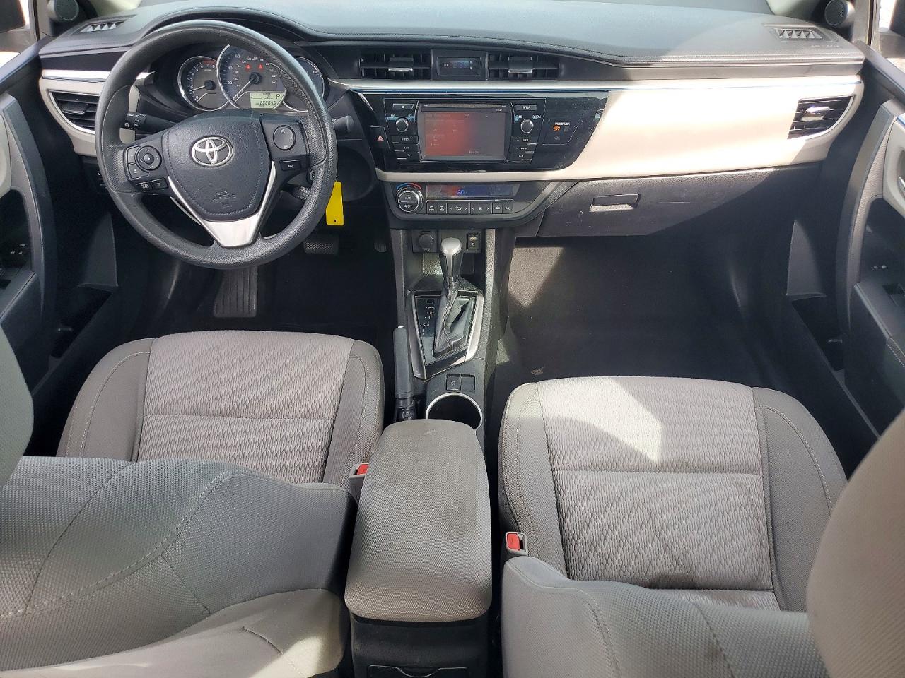 2014 TOYOTA COROLLA photo 15