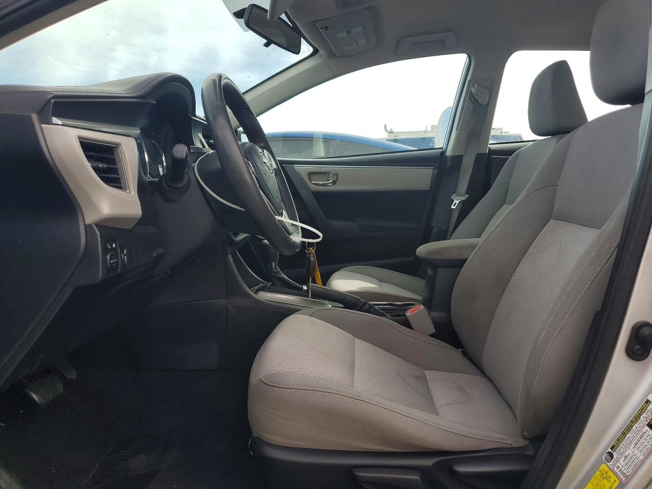 2014 TOYOTA COROLLA photo 13