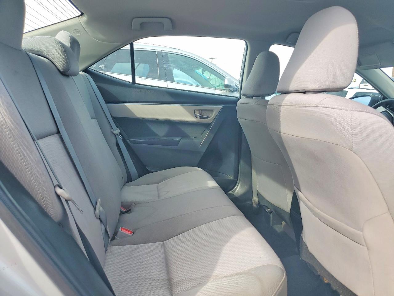 2014 TOYOTA COROLLA photo 19