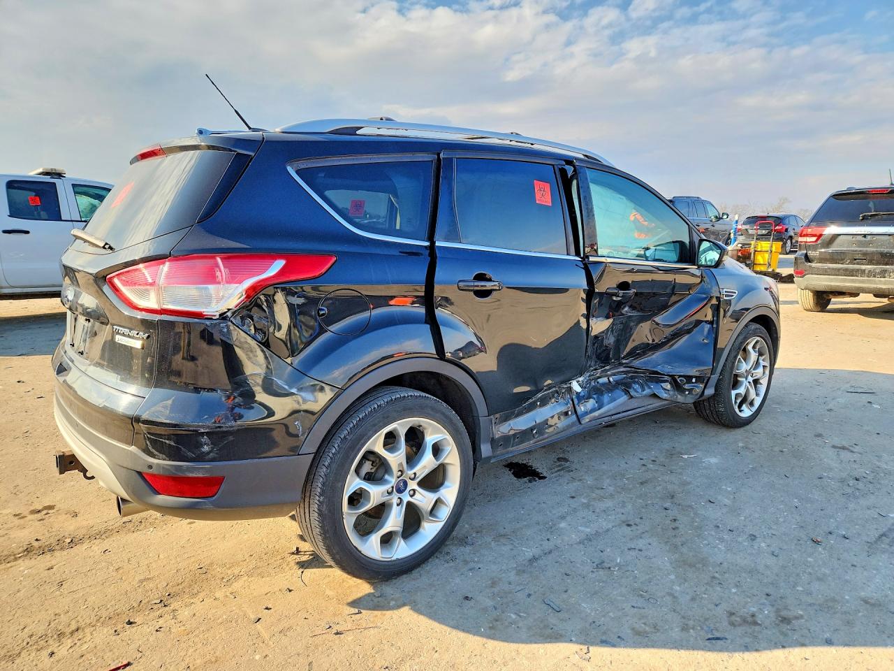 2013 FORD ESCAPE TITANIUM photo 5