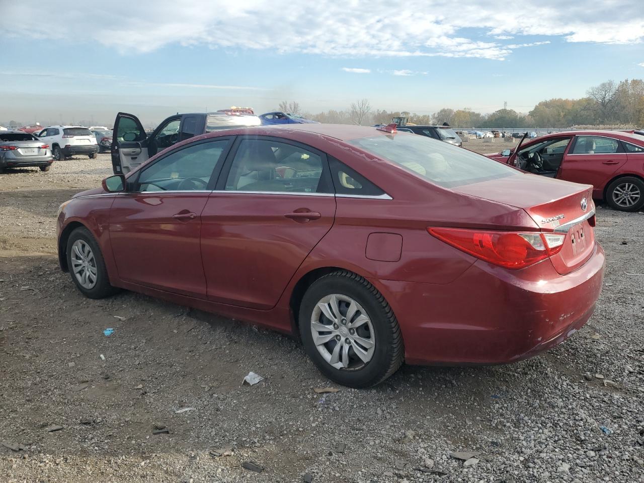 2012 HYUNDAI SONATA GLS photo 2