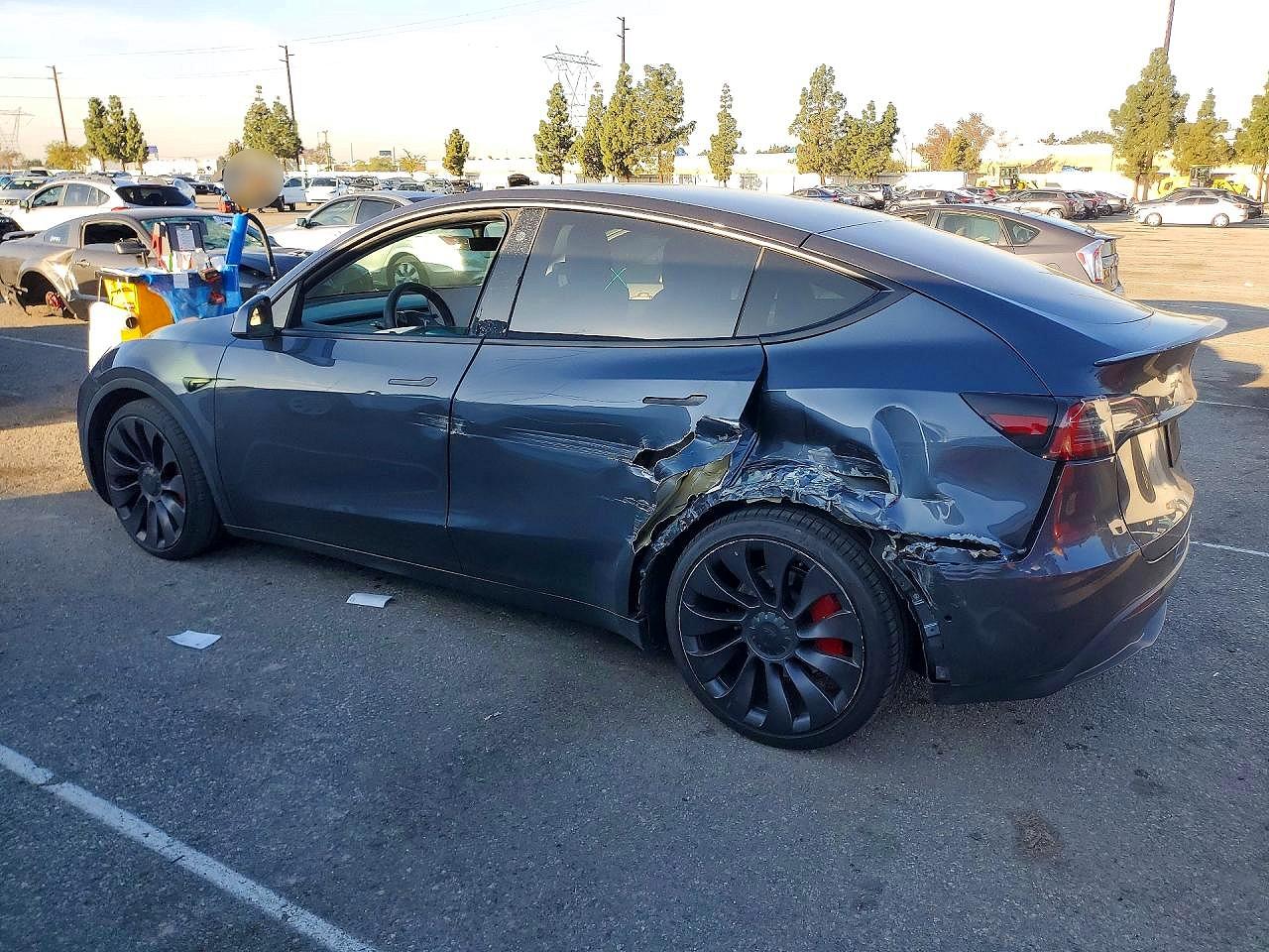 2021 TESLA MODEL Y photo 3