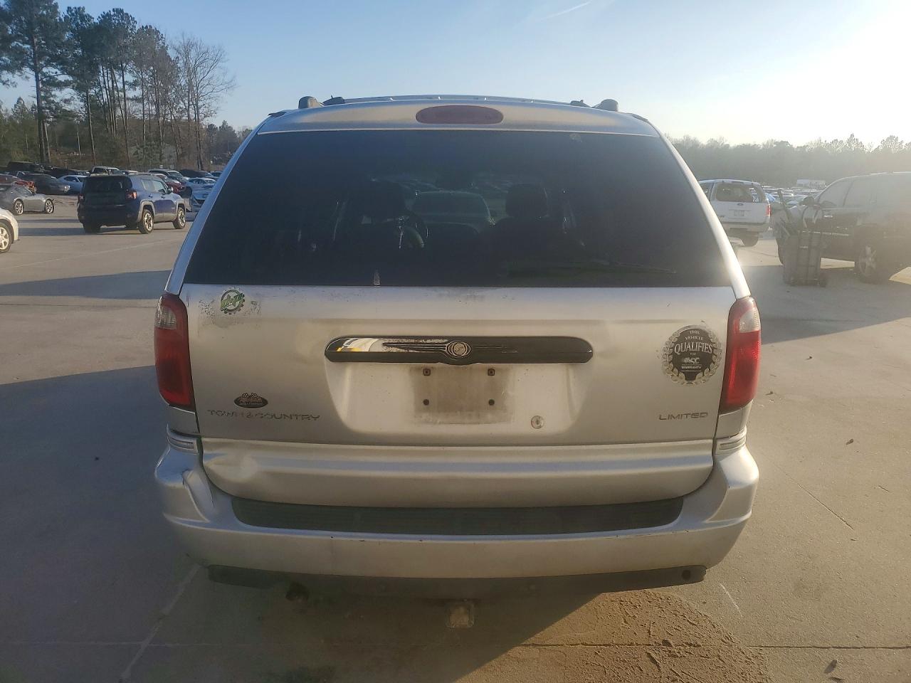 2005 CHRYSLER TOWN & COUNTRY LIMITED photo 11