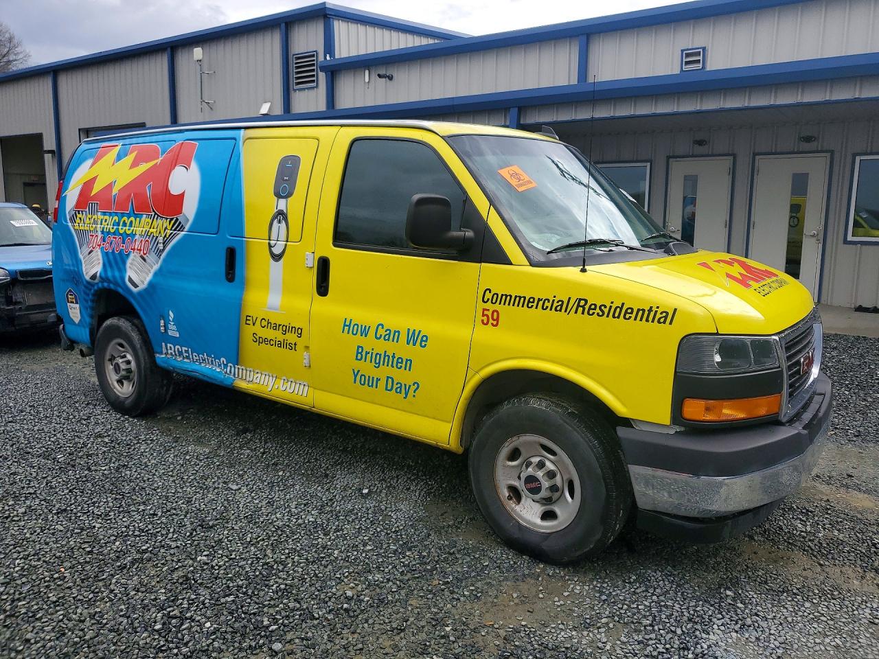 2022 GMC SAVANA 2500 CARGO UTILITY / SERVICE VAN photo 10