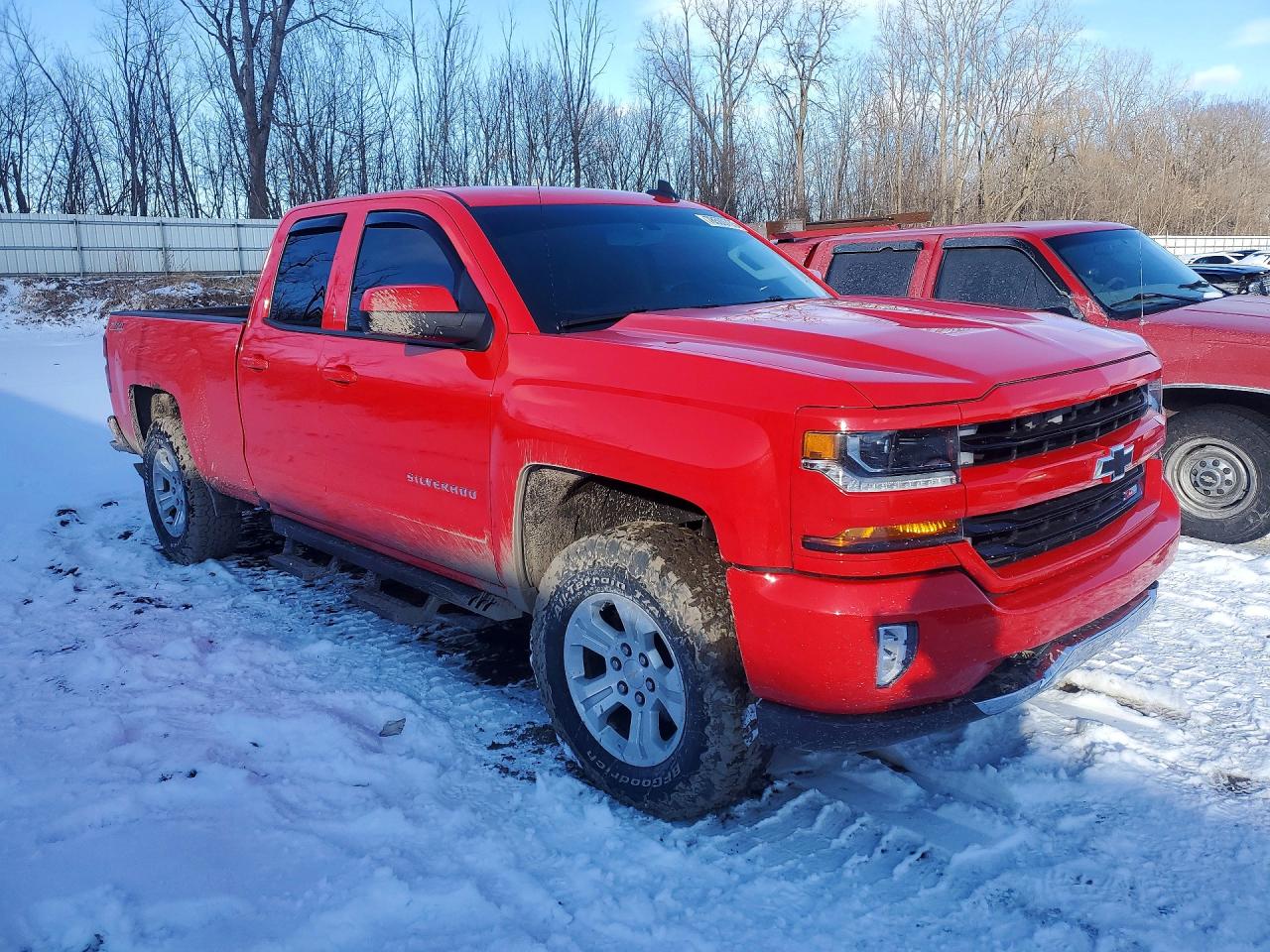 2017 CHEVROLET SILVERADO K1500 LT photo 10