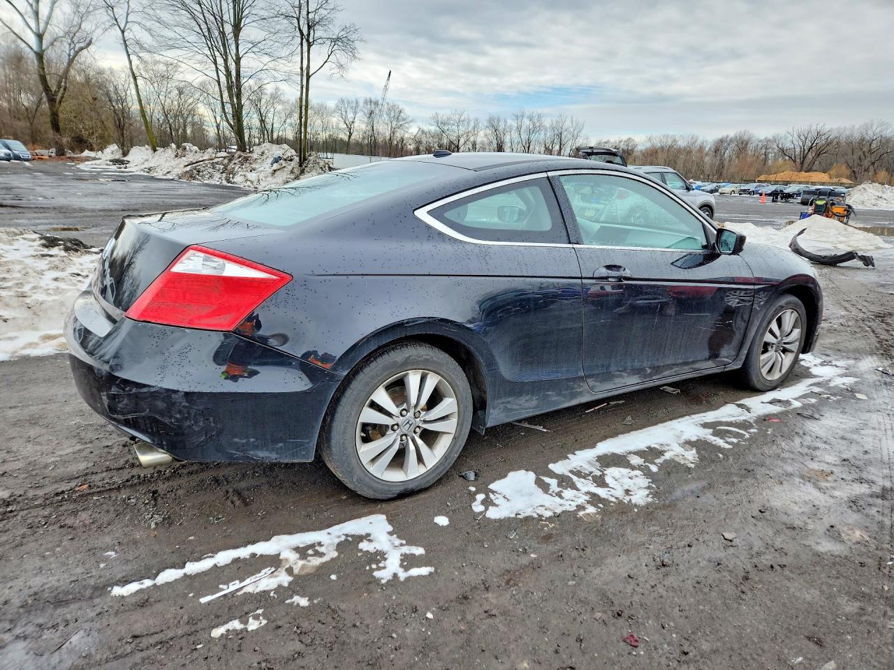 2010 HONDA ACCORD EXL photo 5