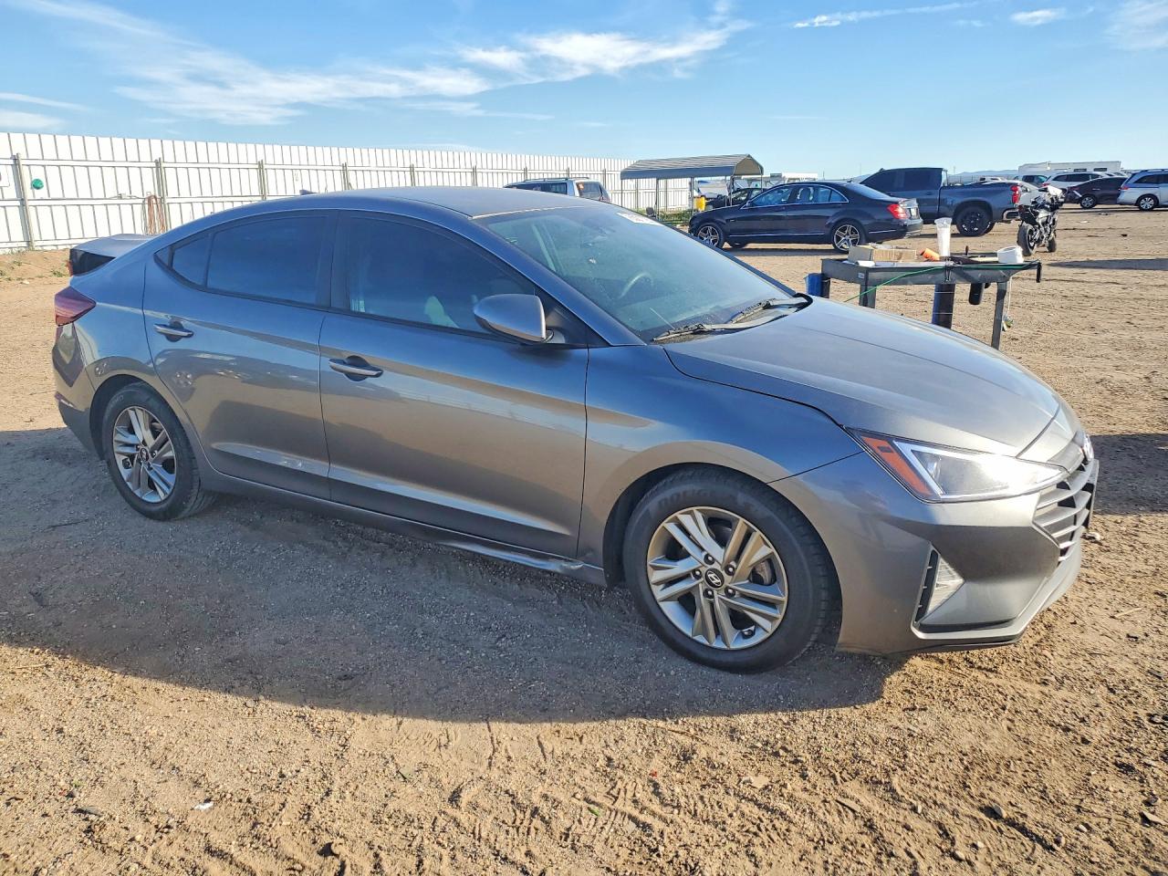 2019 HYUNDAI ELANTRA SEL photo 4