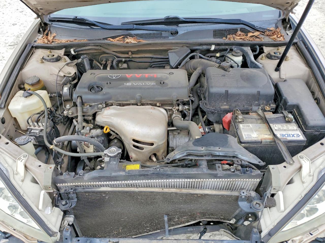 2005 TOYOTA CAMRY LE photo 11
