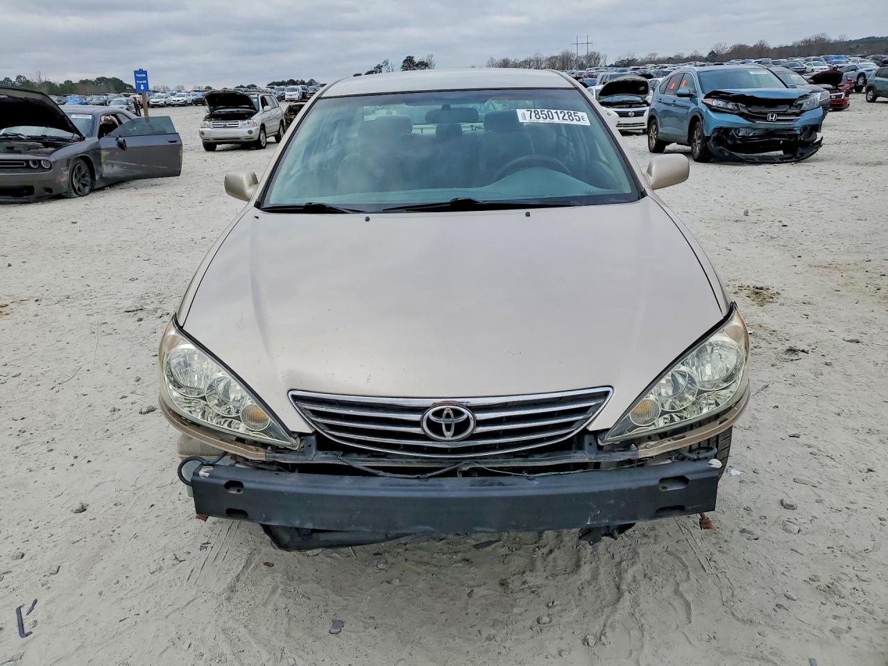 2005 TOYOTA CAMRY LE photo 5